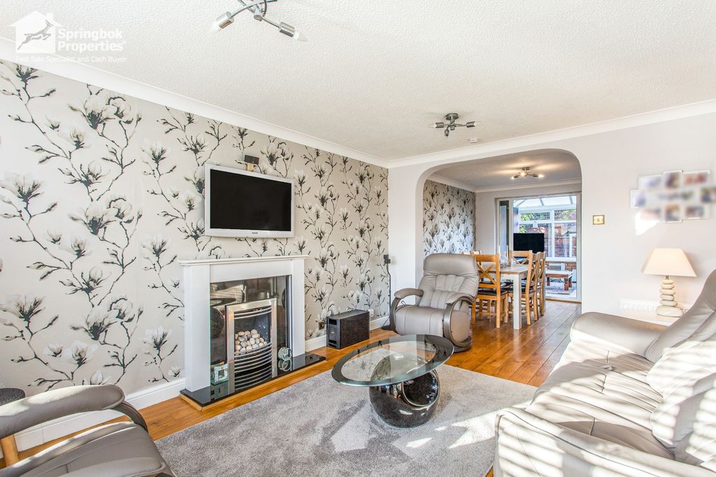 Property photo 2 of 16 Image 1