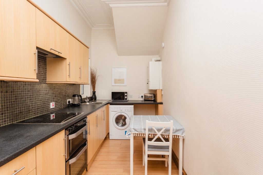 Property photo 3 of 10 Photo 3