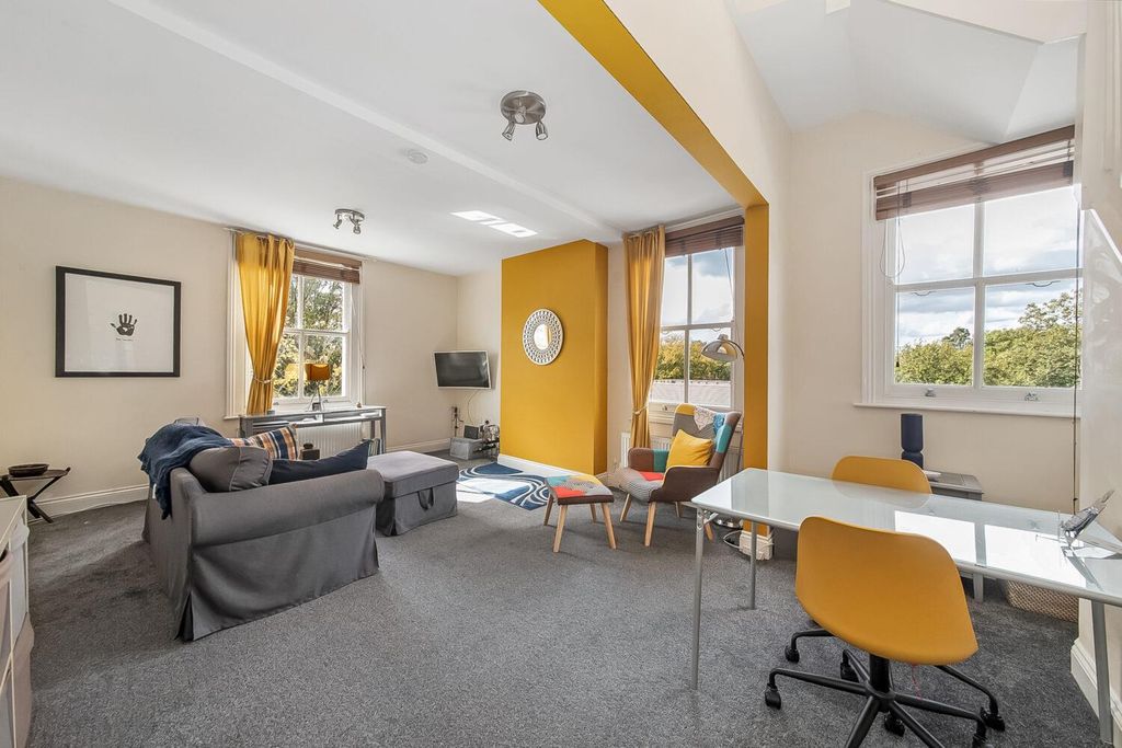 Property photo 2 of 9 Img_2552-1-1500x1000.Jpg