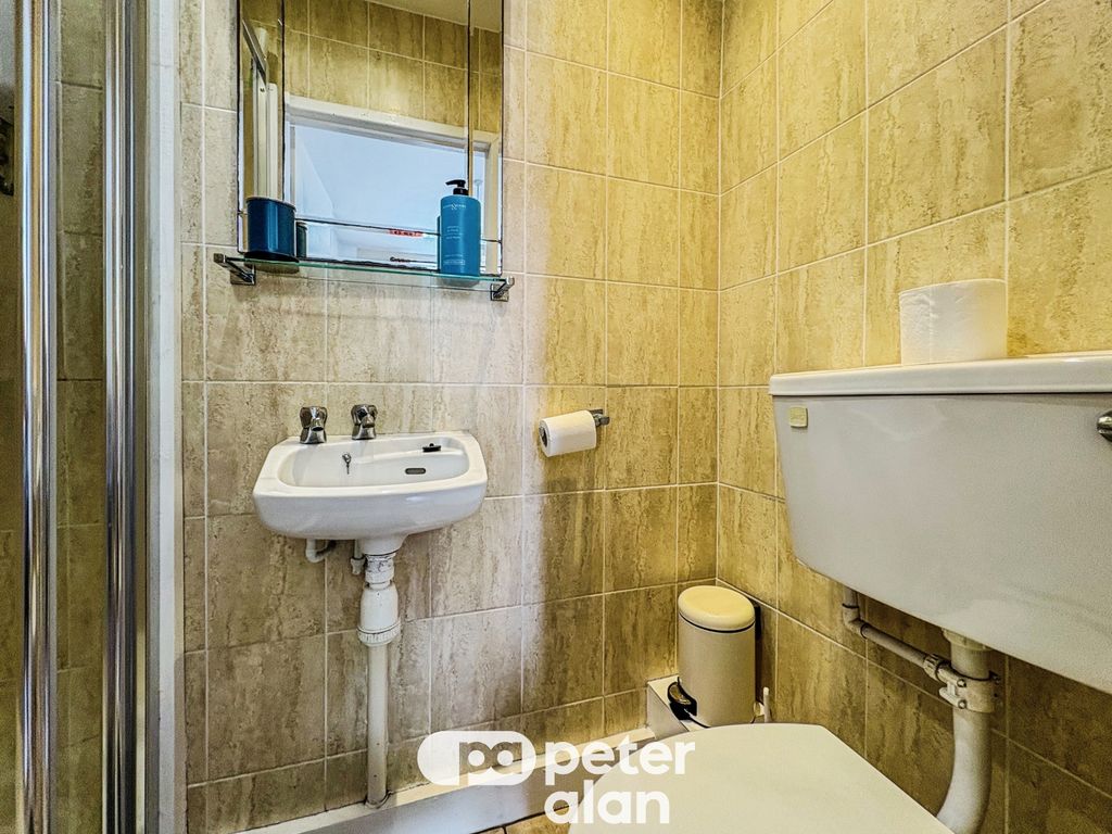 Property photo 3 of 11 Shower Room
