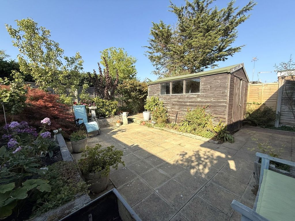 Property photo 2 of 22