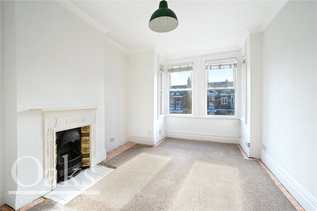 Property photo 2 of 8 Picture No. 04