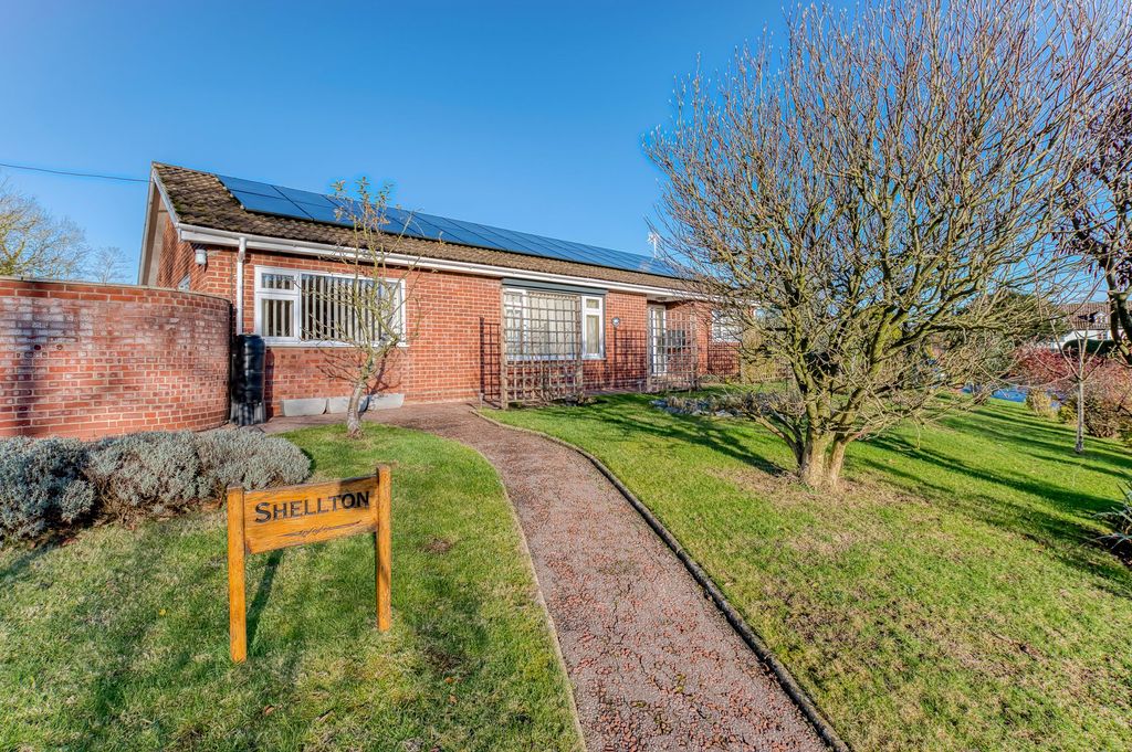 Property photo 1 of 27