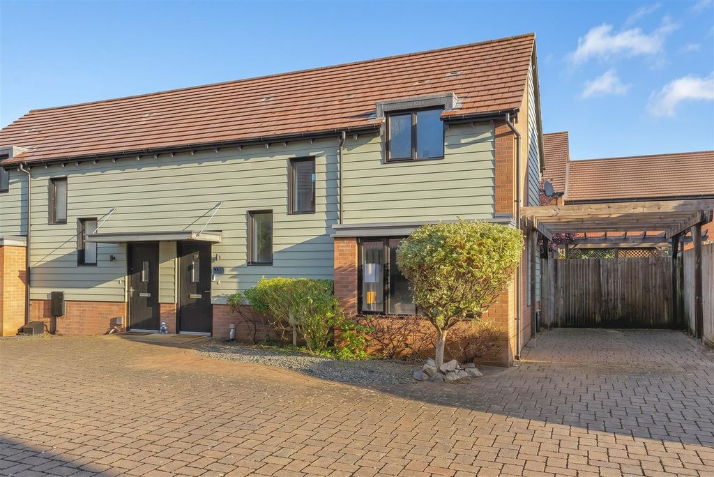Property photo 1 of 16 1