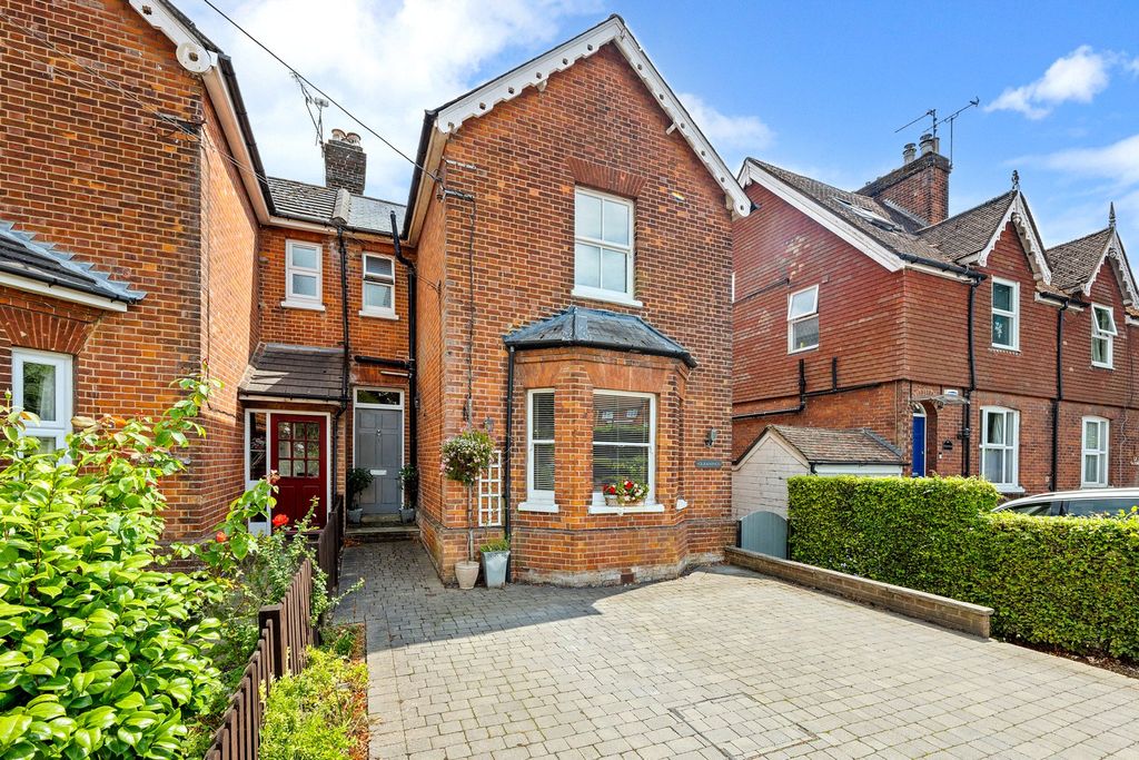Property photo 1 of 20 Picture No. 34