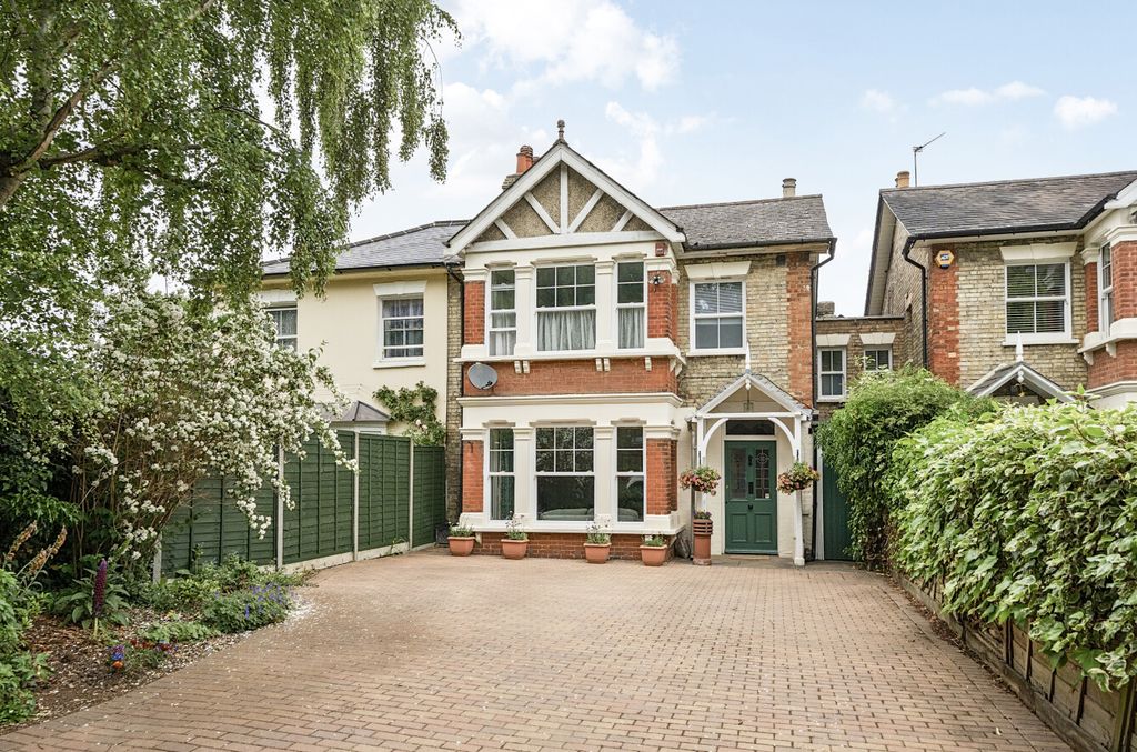 Property photo 1 of 19 1307241-1-6849498...