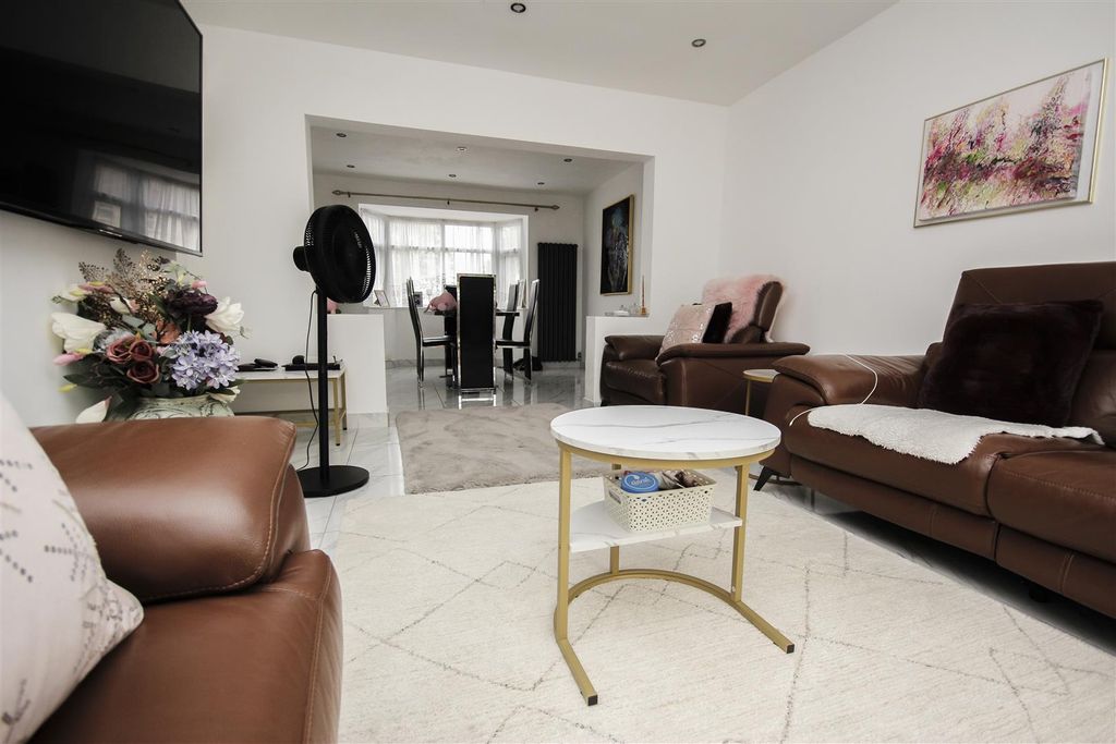 Property photo 3 of 16 Img_7845.Jpg