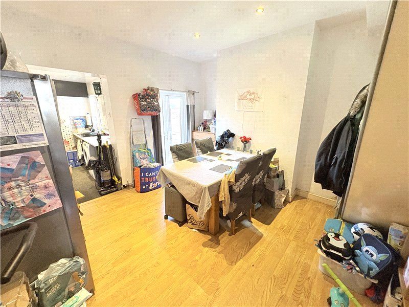 Property photo 3 of 14 Picture No. 19