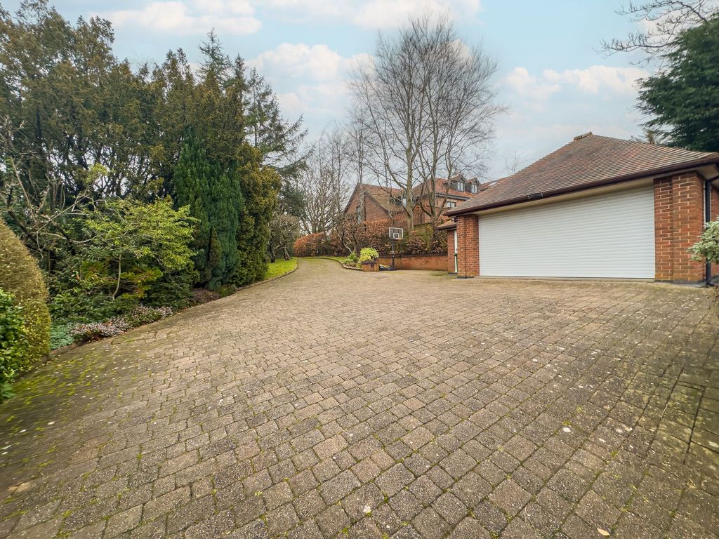 Additional image 36 of 4 bed detached bungalow for saleDawstone Road, Wirral CH60