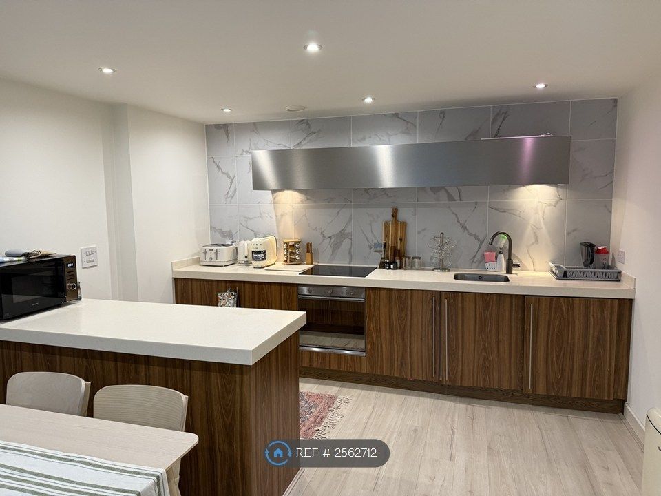Property photo 2 of 7 Kitchen