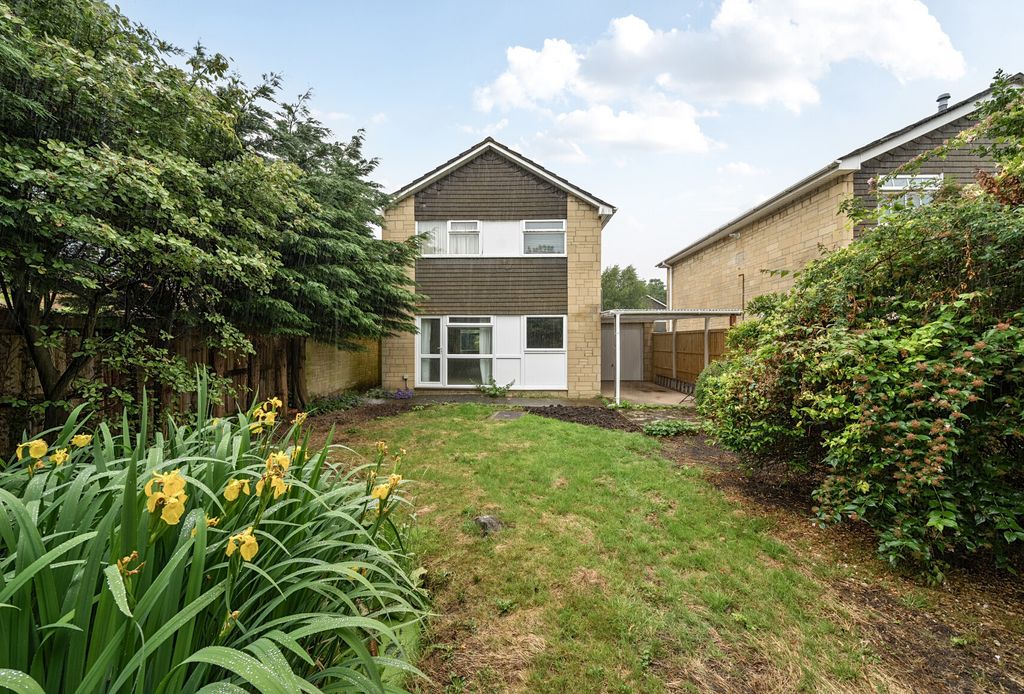 Property photo 1 of 18 1305395-2-6847232...
