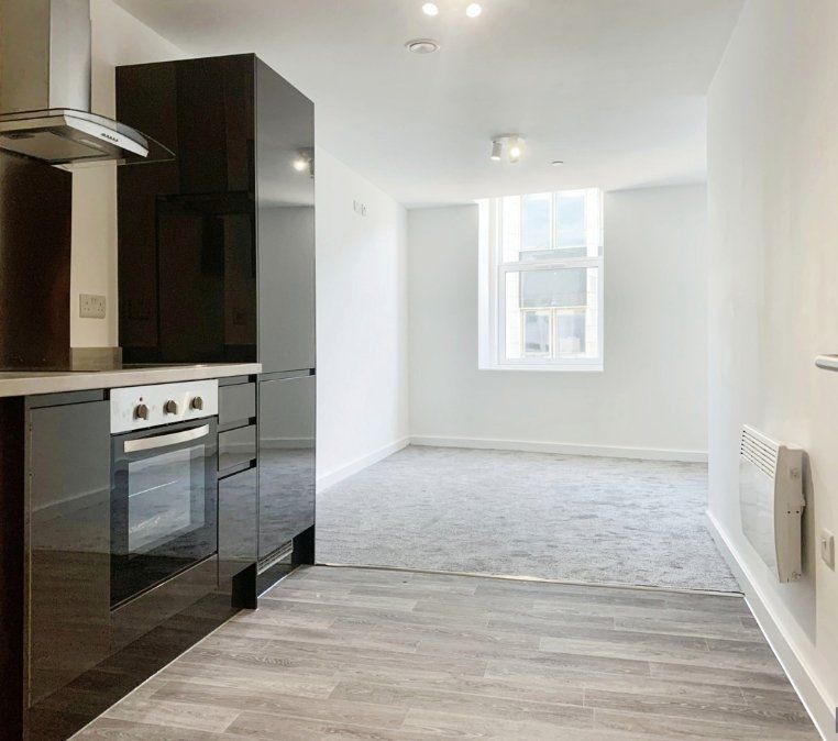 Property photo 1 of 6 Picture No. 12