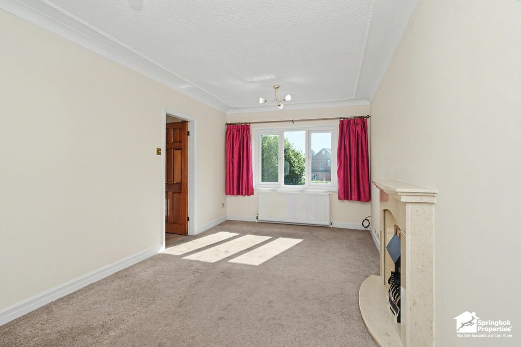 Property photo 3 of 13 Image 3