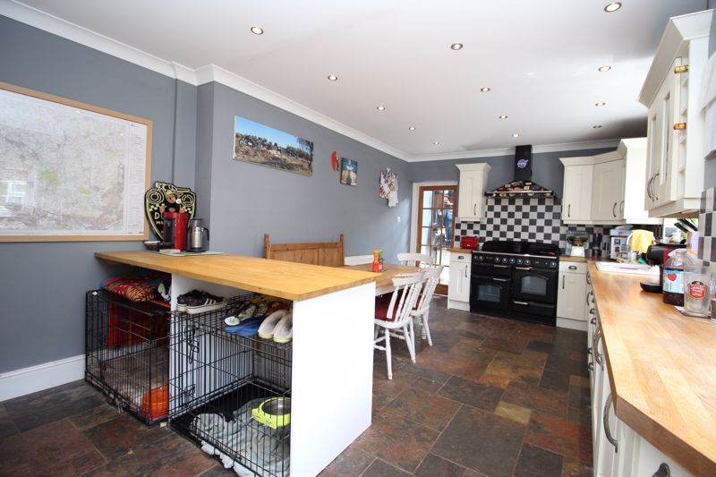 Property photo 3 of 28 Kitchen/Diner