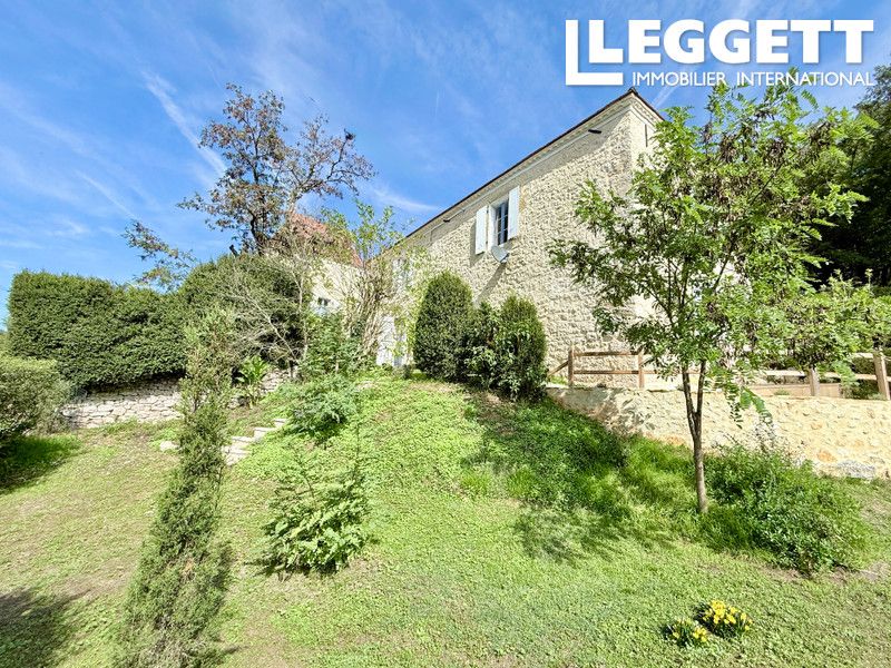 Property photo 3 of 10