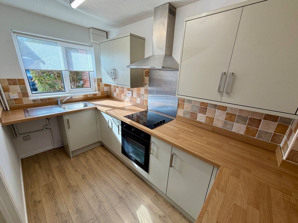 Property photo 2 of 11 Picture No. 03