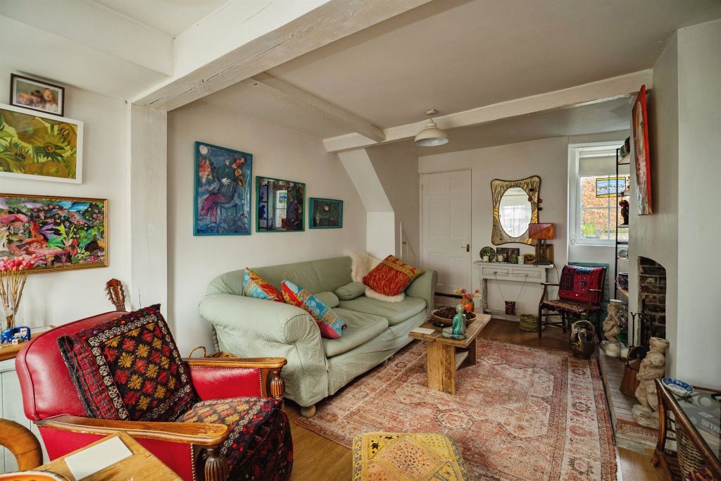 Property photo 3 of 16