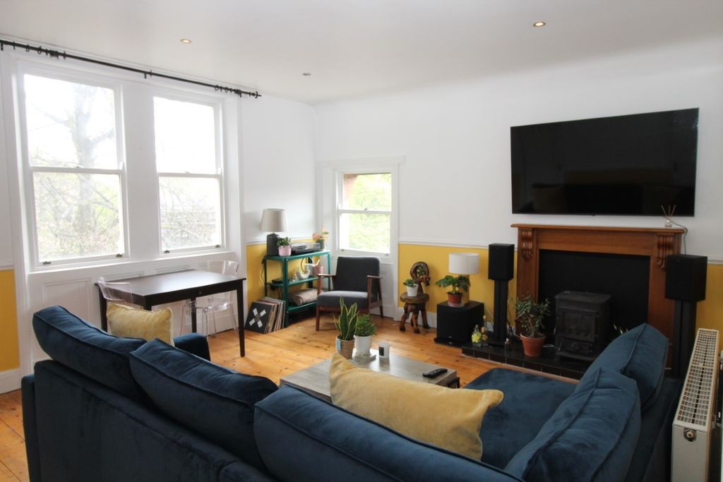 Property photo 2 of 23 Reception