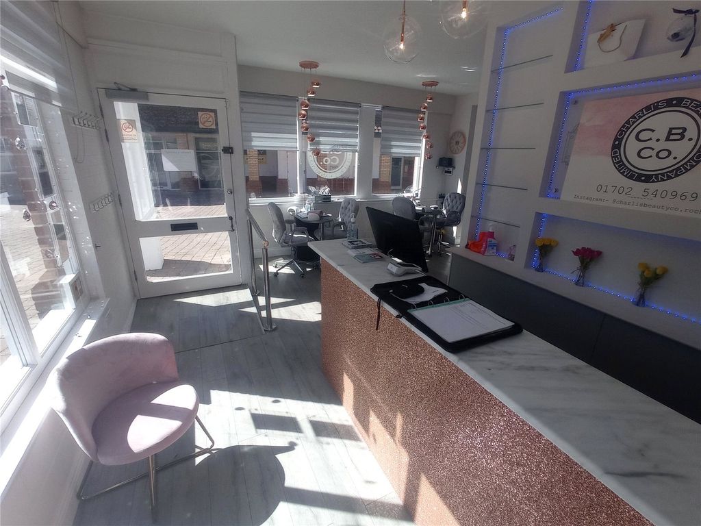 Property photo 3 of 4 Picture No. 04