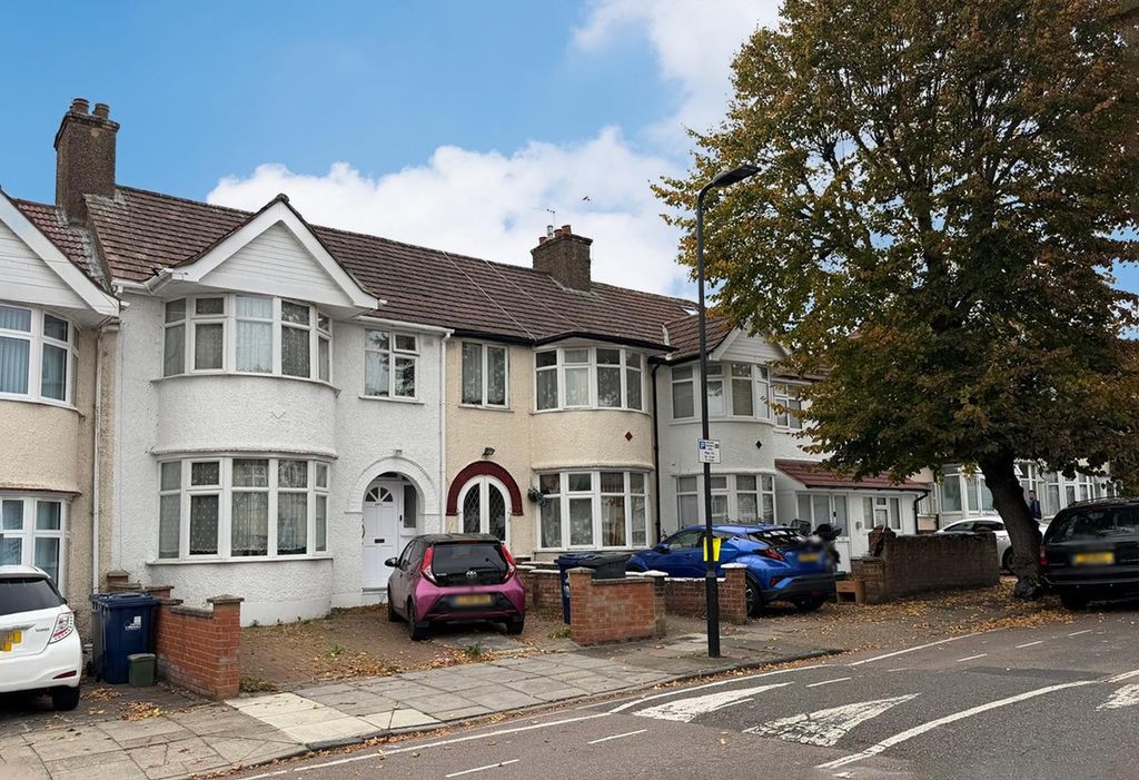 Property photo 2 of 21 Fe67F201-E409-4A82-Aac2-F45c3Ec71c0c.Jpg