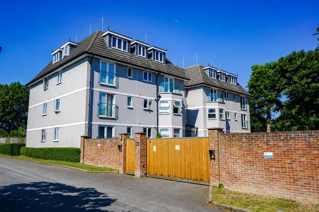 Property photo 1 of 20 F8c21A42-967c-41A1-Ac63-9650c12B5874.Png