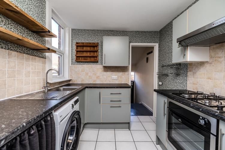 Property photo 2 of 14 B.Ki