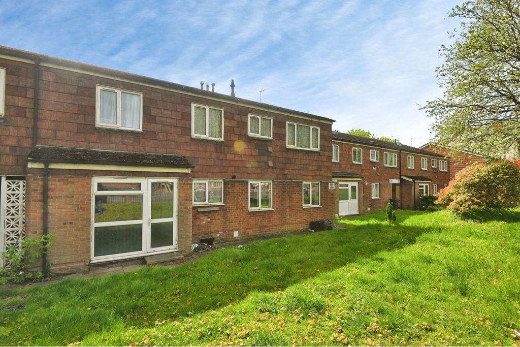 Property photo 1 of 15 Front View