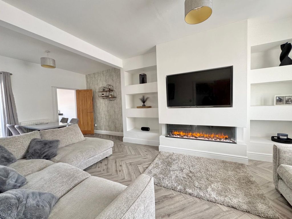 Property photo 3 of 15 Img-20250520-Wa0032