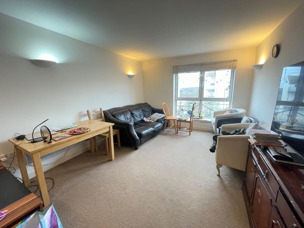 Property photo 3 of 5 1.Jpg