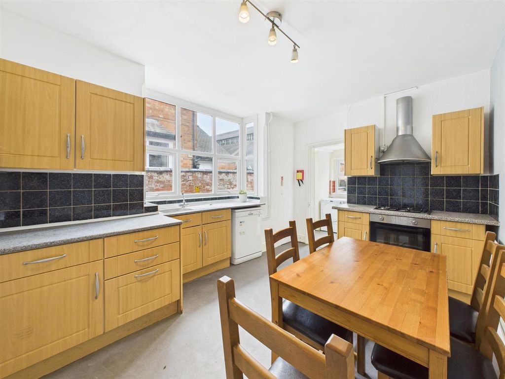 Property photo 1 of 10 Cam04063G0-Pr0111-Still003.Jpg