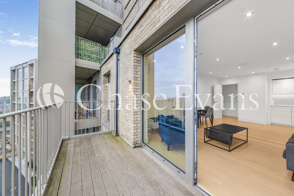 Property photo 2 of 14 Balcony