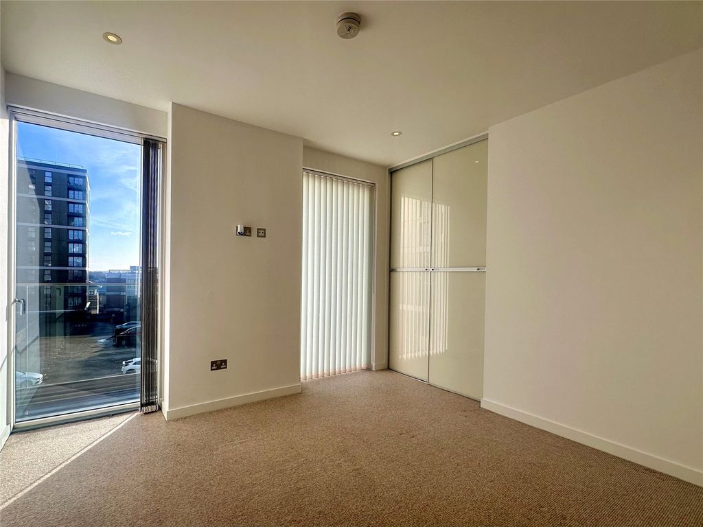 Property photo 2 of 14 Picture No. 06