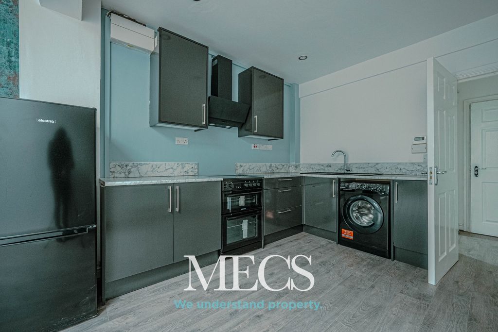 Property photo 3 of 5 3366852