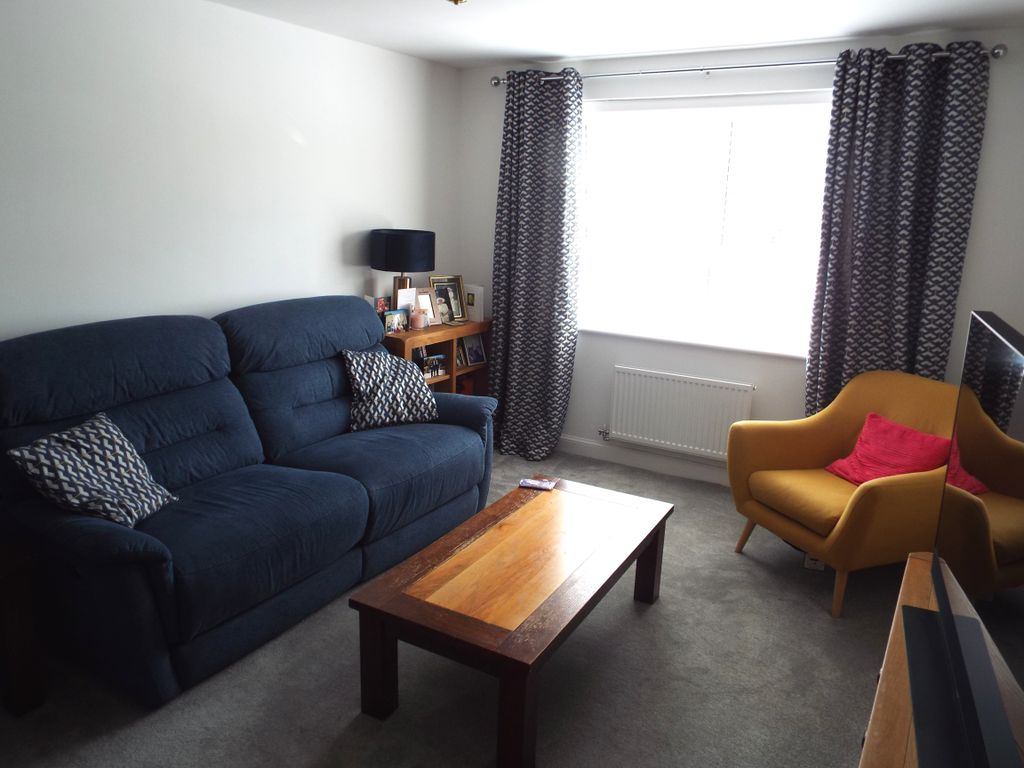 Property photo 3 of 16