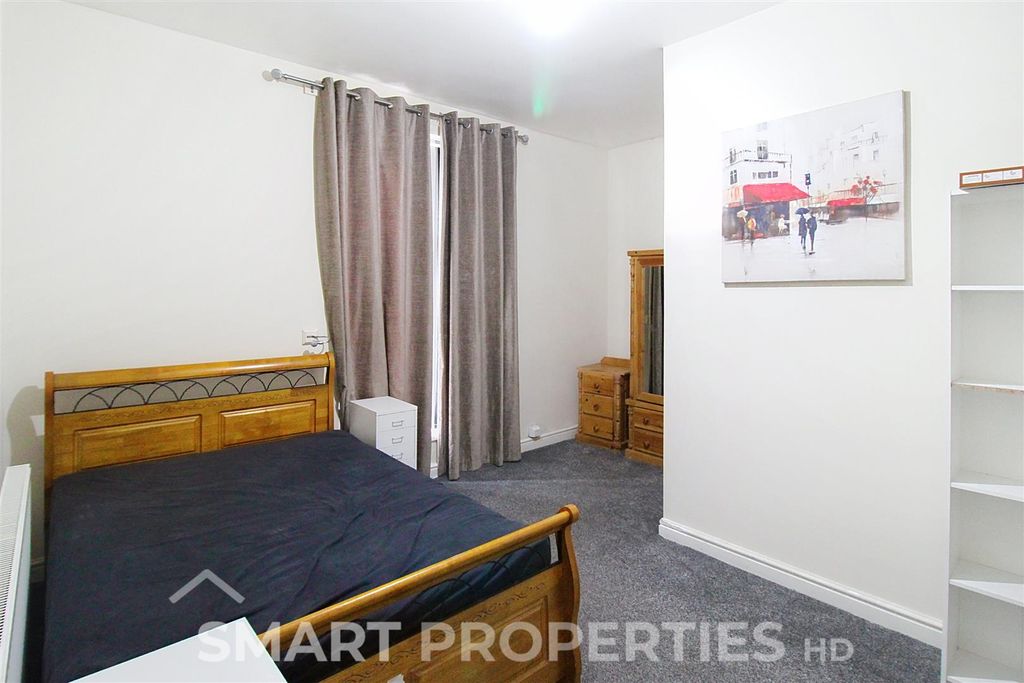 Property photo 2 of 12 41-Newsome-Road_00008.Jpeg