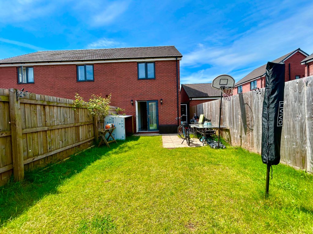Property photo 3 of 13