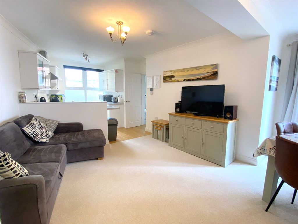 Property photo 3 of 11 Picture No. 04