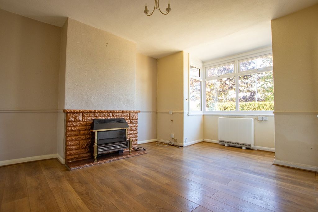Property photo 3 of 11 5413393