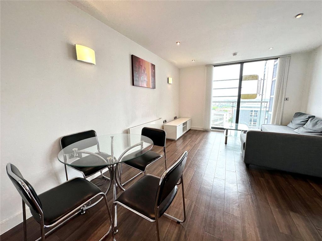 Property photo 3 of 9 Picture No. 07