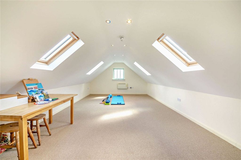 Property photo 2 of 22 Picture No. 22