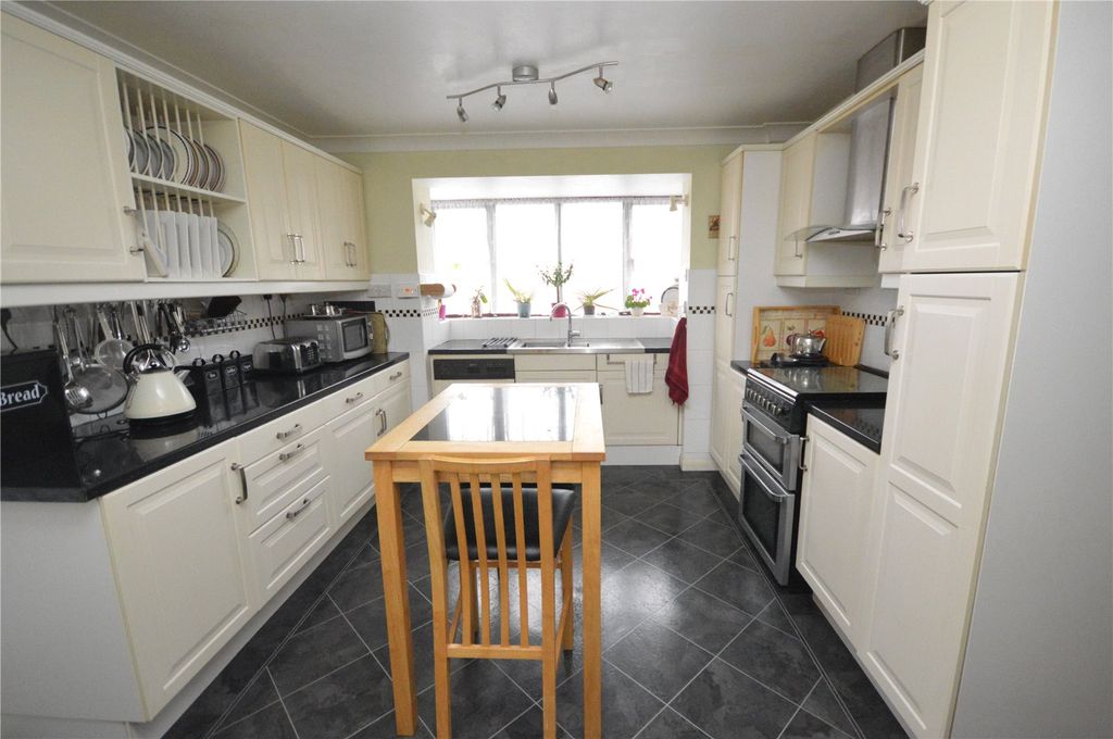 Property photo 3 of 15 Picture No. 03