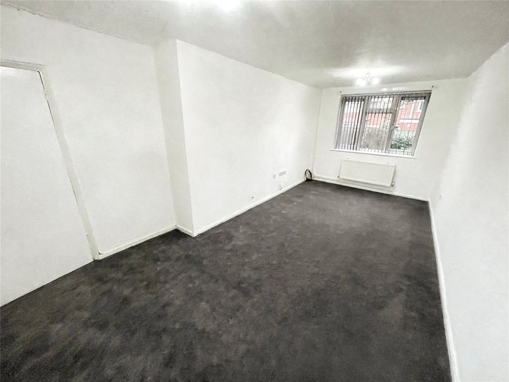 Property photo 3 of 8 Living Room