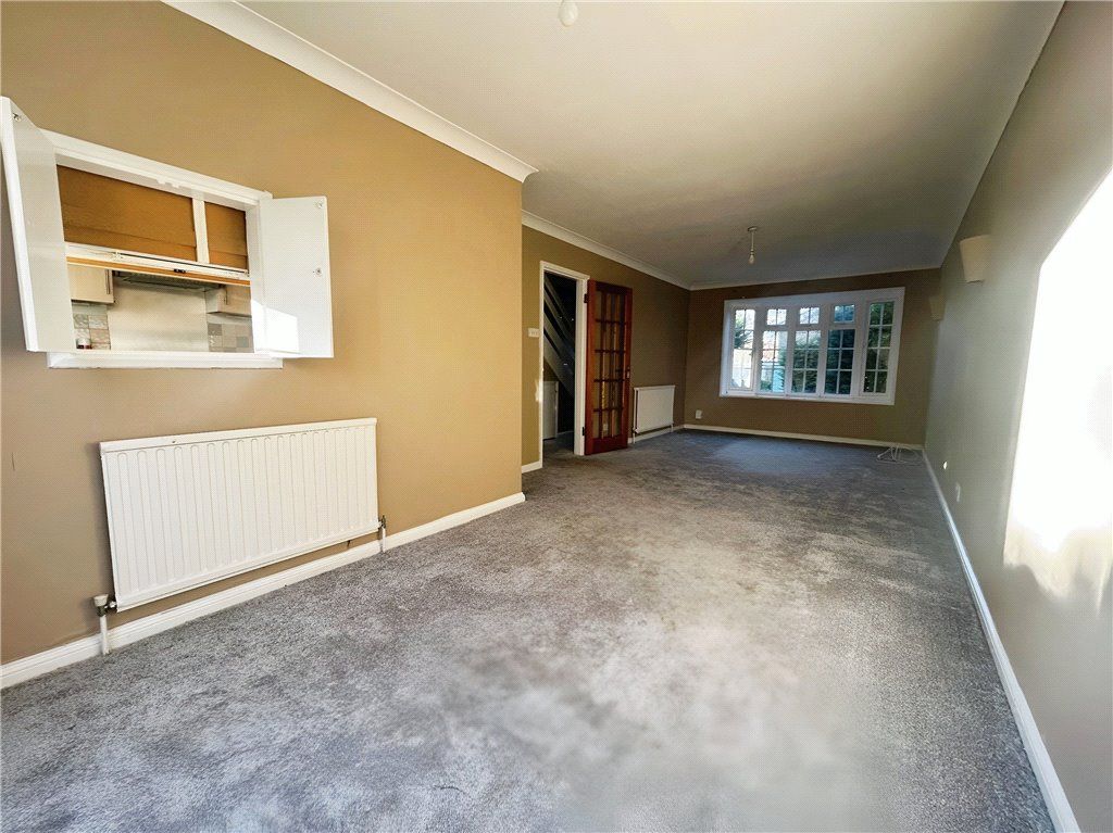 Property photo 2 of 8 Living Room