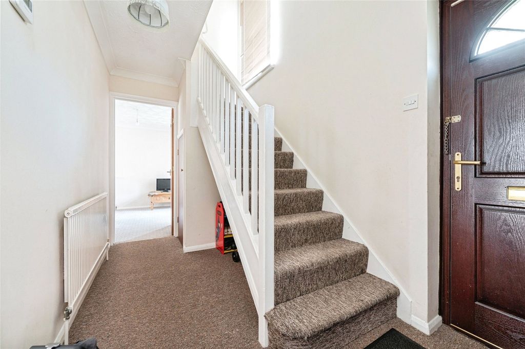 Property photo 3 of 32 Picture No. 04