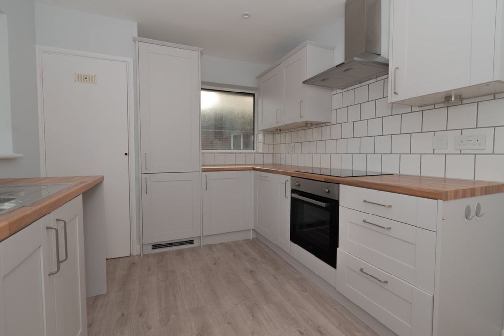 Property photo 2 of 14 Picture No. 02