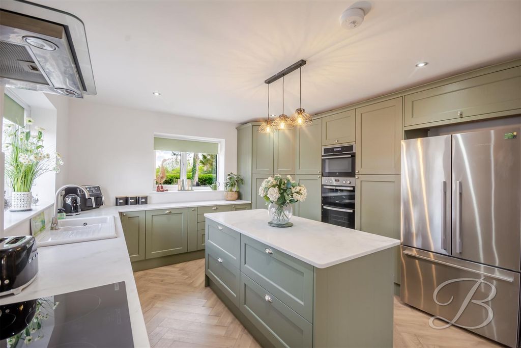 Property photo 2 of 107 Ccltd-64.Jpg