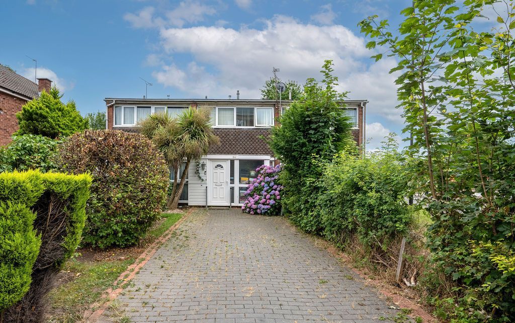 Property photo 2 of 17