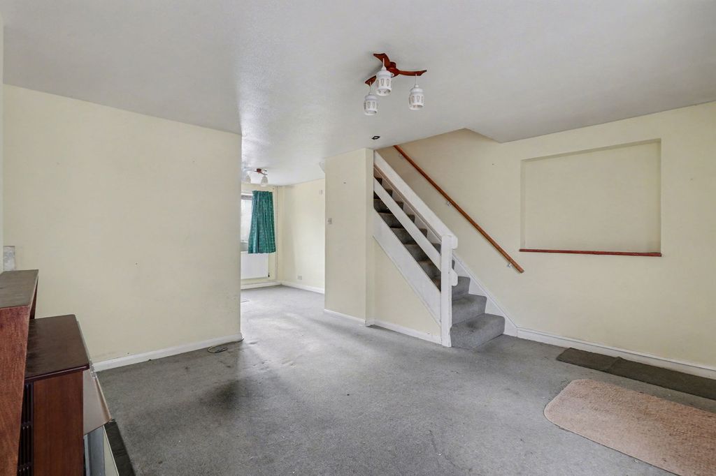 Property photo 2 of 22