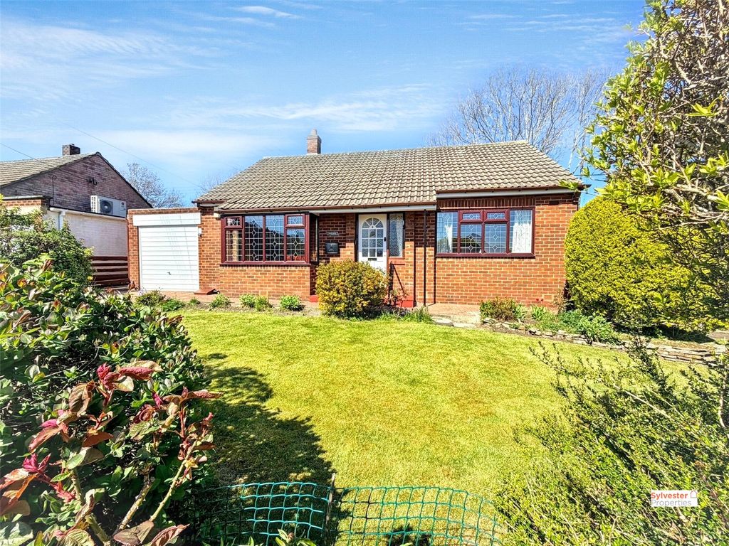 Property photo 1 of 24 Picture No. 18