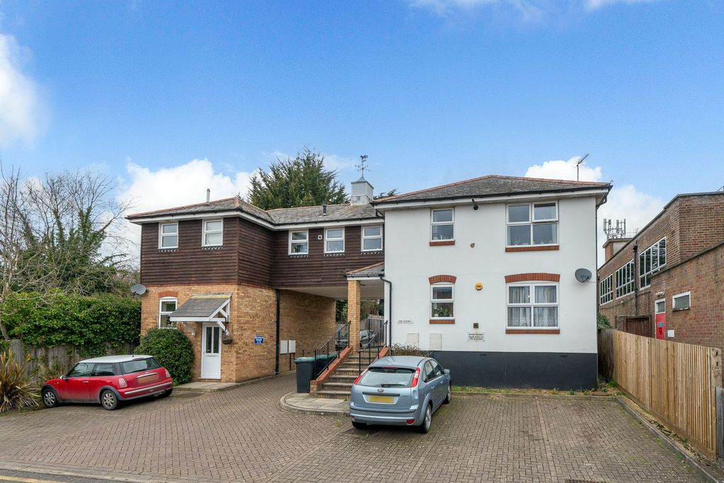 Property photo 1 of 9 Ext - The Cedars
